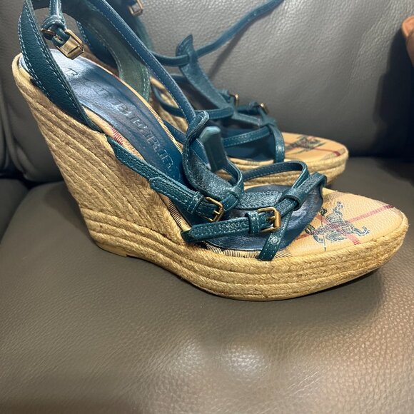 Burberry Leather sandal - Picture 2 of 3